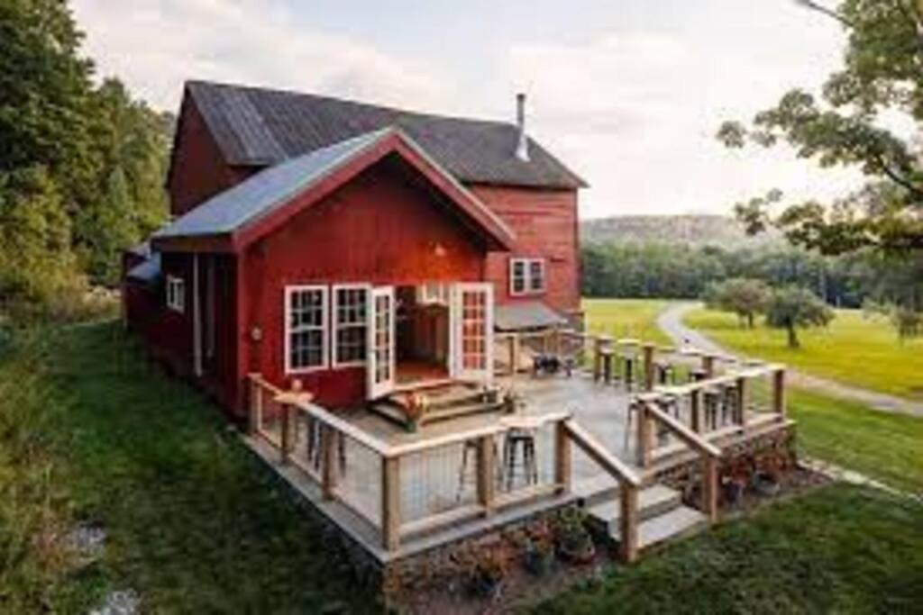 Charming 120-Year-Old Farmhouse By The Creek. Starlight Exterior foto